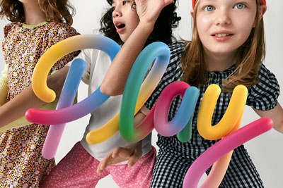 Ӣ(gu)John Lewis (d)صҕXw(yn)ͯb(chung)w